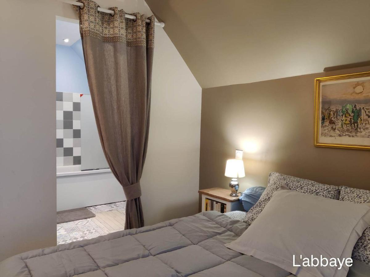 Du Cote De Chez Swann 1 Bed & Breakfast Trouville-sur-Mer Luaran gambar