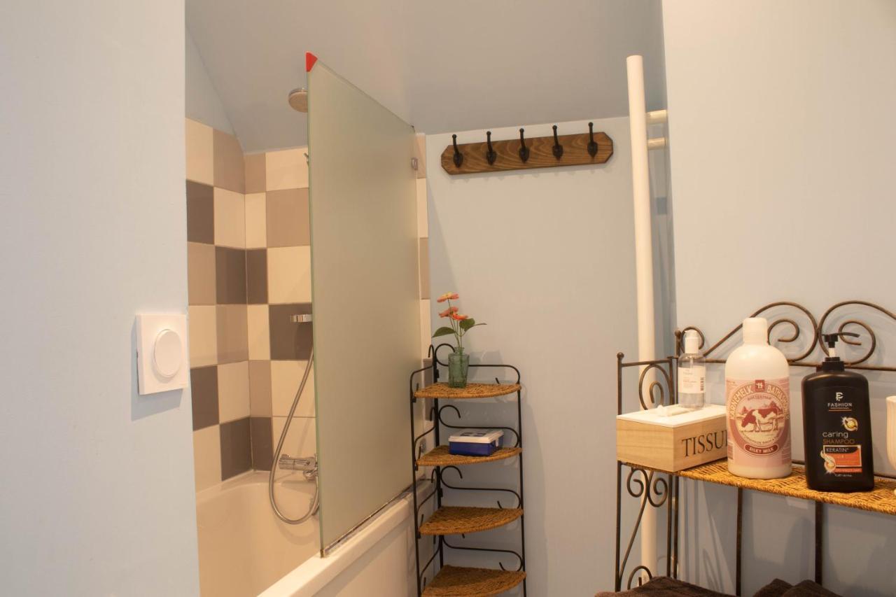 Du Cote De Chez Swann 1 Bed & Breakfast Trouville-sur-Mer Luaran gambar