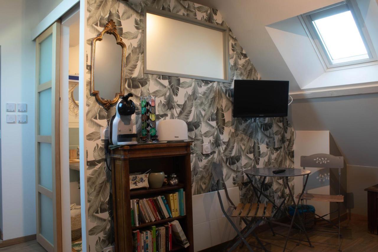 Du Cote De Chez Swann 1 Bed & Breakfast Trouville-sur-Mer Luaran gambar